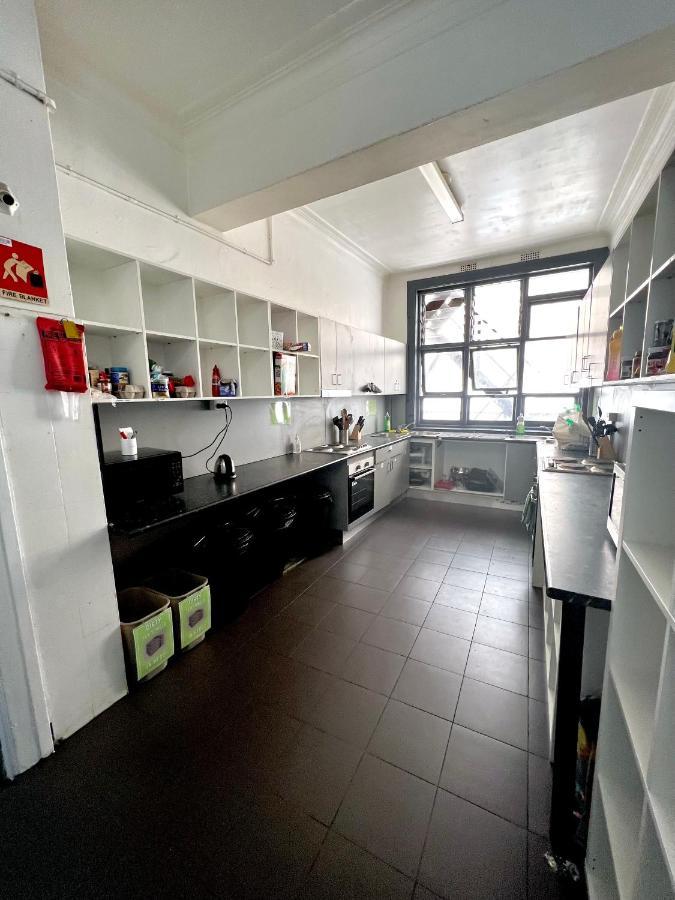 The Downing Hostel Sydney Exteriör bild