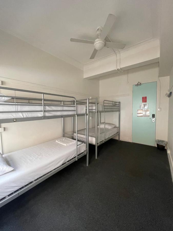 The Downing Hostel Sydney Exteriör bild